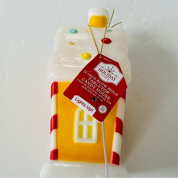 Gingerbread House Mini Table Top Blow Mold Battery Powered NWT - Picture 3 of 7